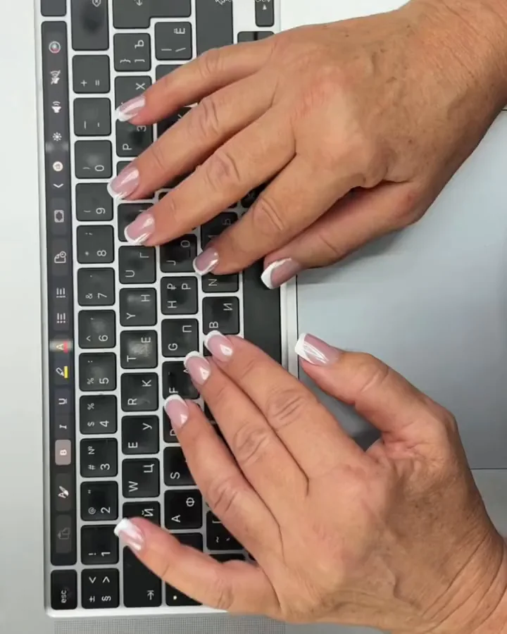 Nails · Enjoy It Beauty Lab · 9